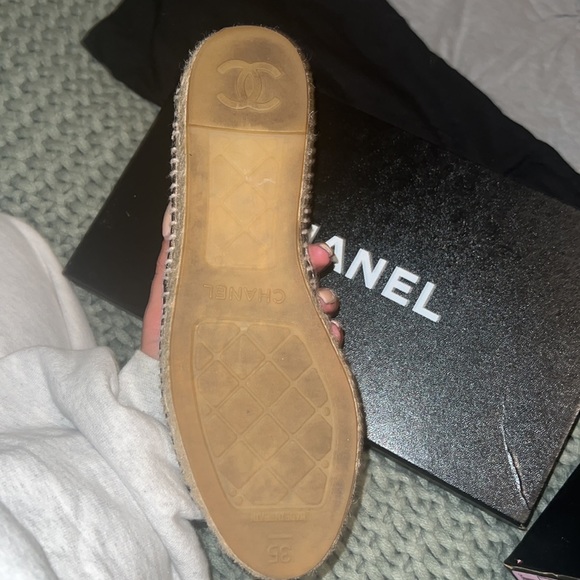Chanel Espadrilles- Size 5- comes with box and dust bags - Picture 3 of 6